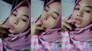 Bokep Indo VCS Ukhtie Sange Ngemut Jari